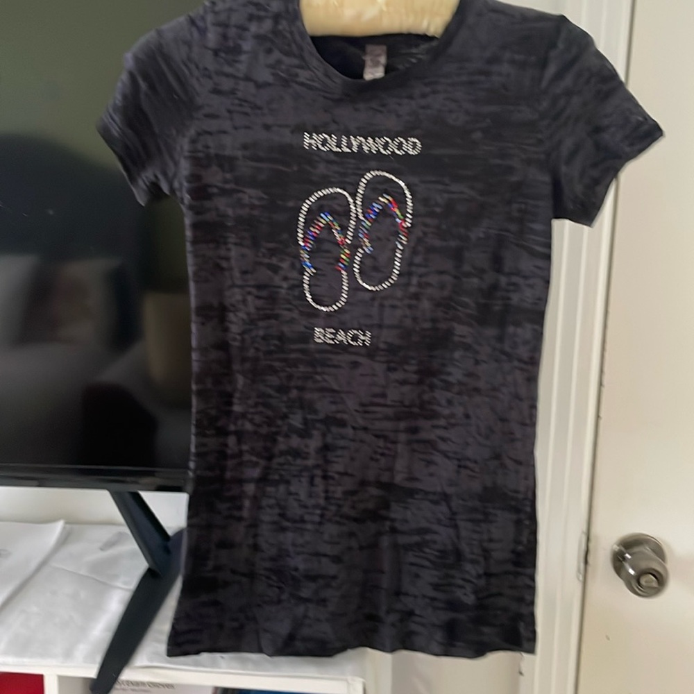 Hollywood Beach top size small